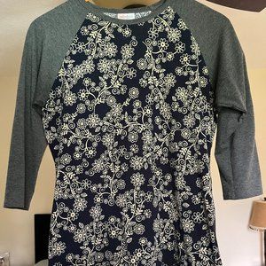 Lularoe baseball tee - Like New